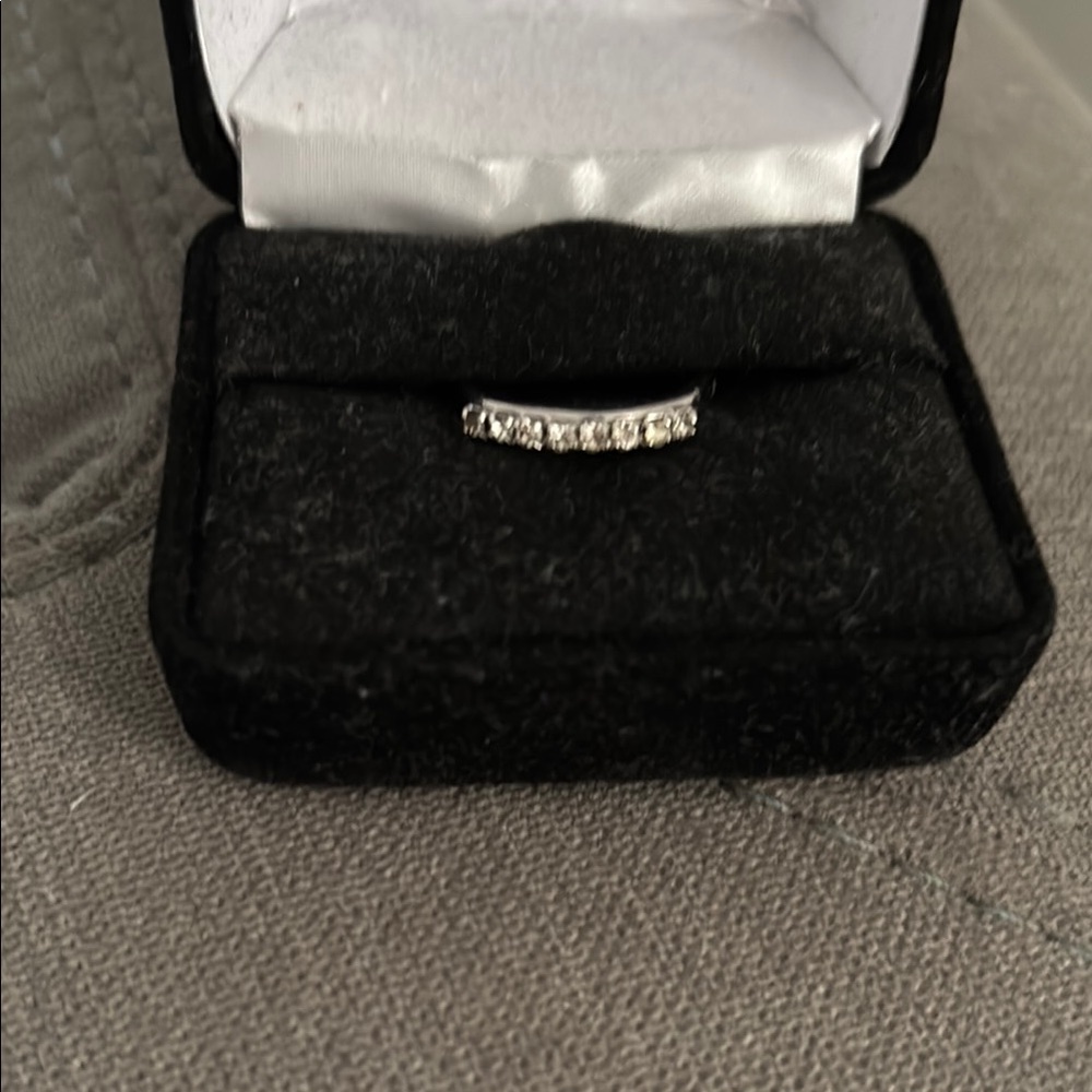 Elegant Silver Band with rhinestones
